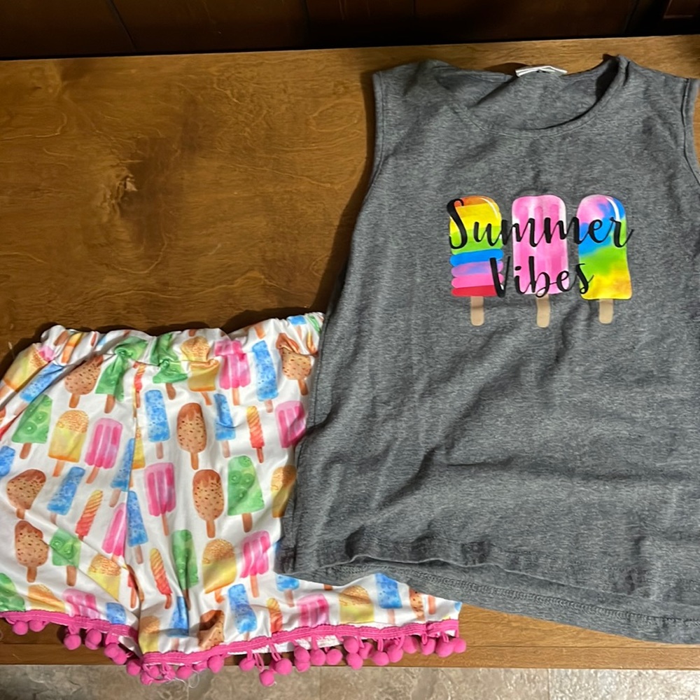 Ruffle girl short outfitss